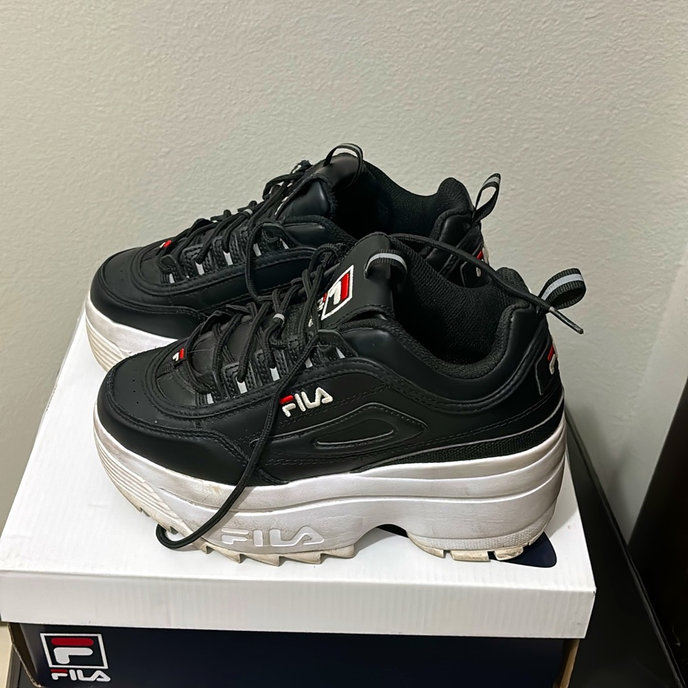Fila leather tenis